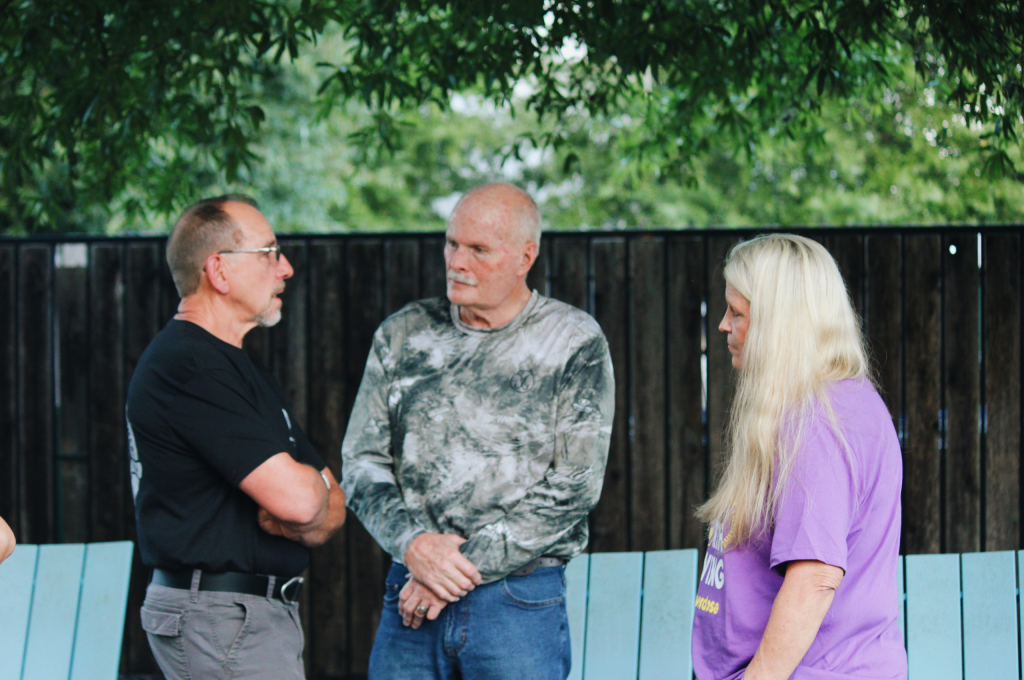 Overdose Awareness Day 2026 Crowd Conversation (5)